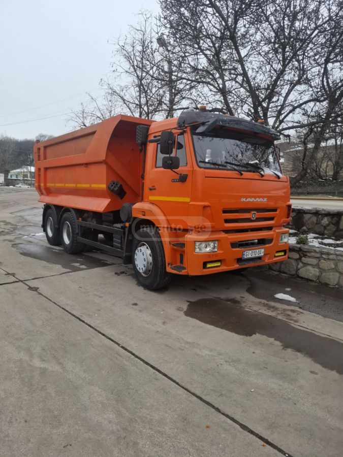 Kamaz 6520