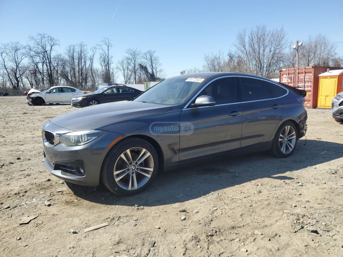 BMW 330