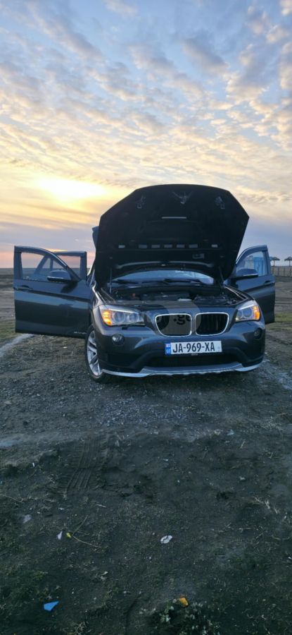 BMW X1 2014 — photo 2