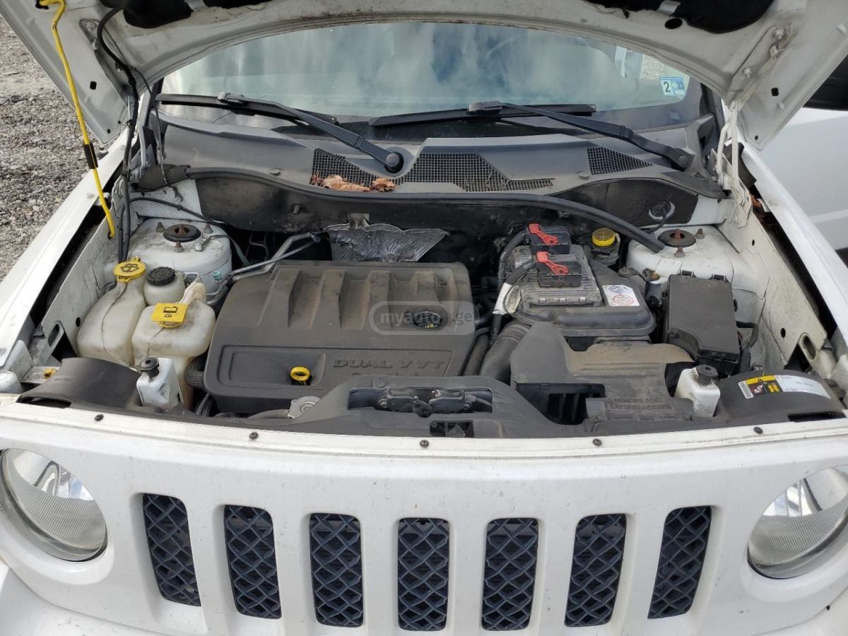 Jeep Patriot 2016 — photo 2
