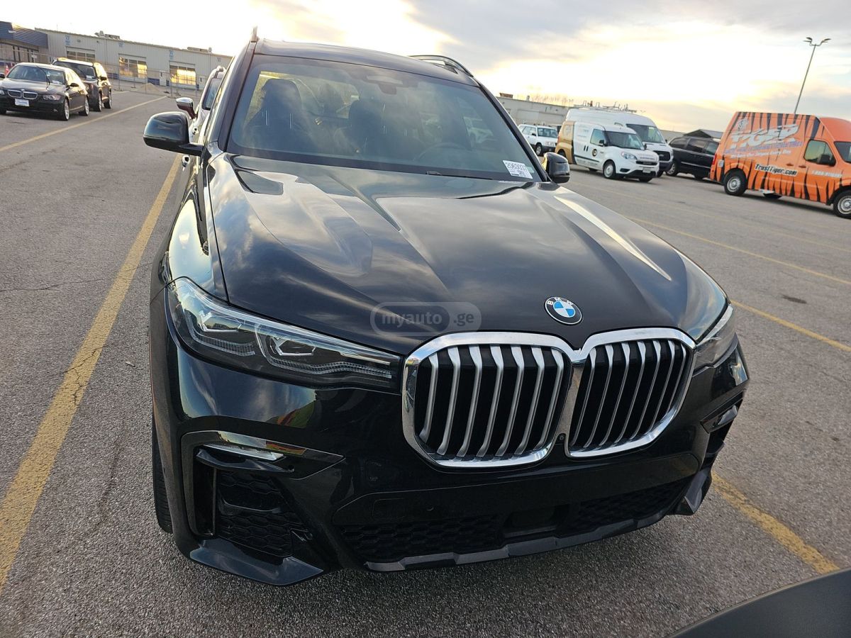 BMW X7 2019 — photo 2