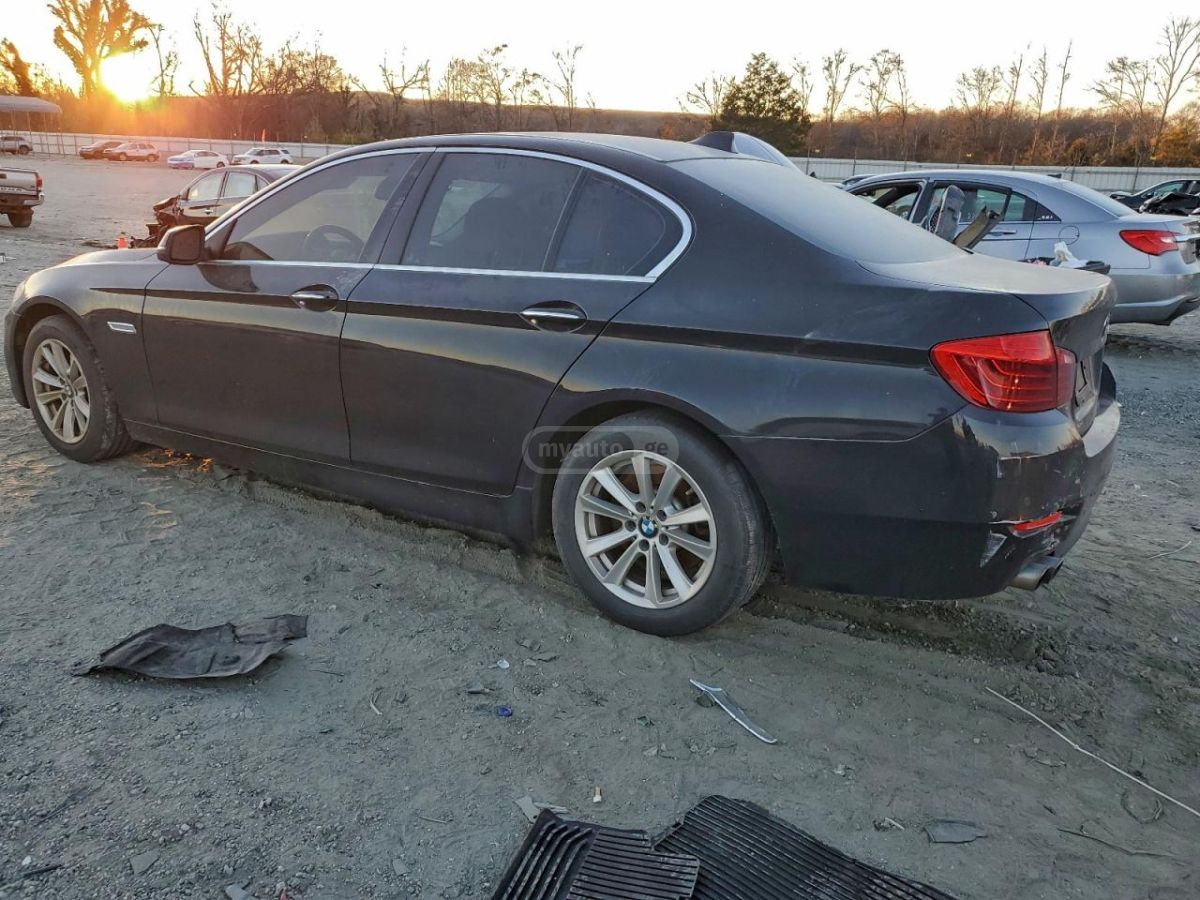 BMW 528 2015 — photo 2