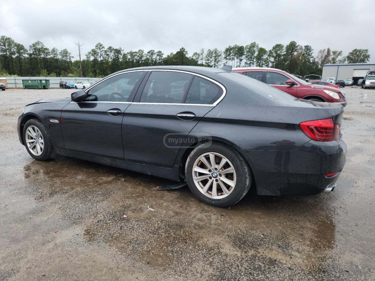BMW 528 2016 — photo 2