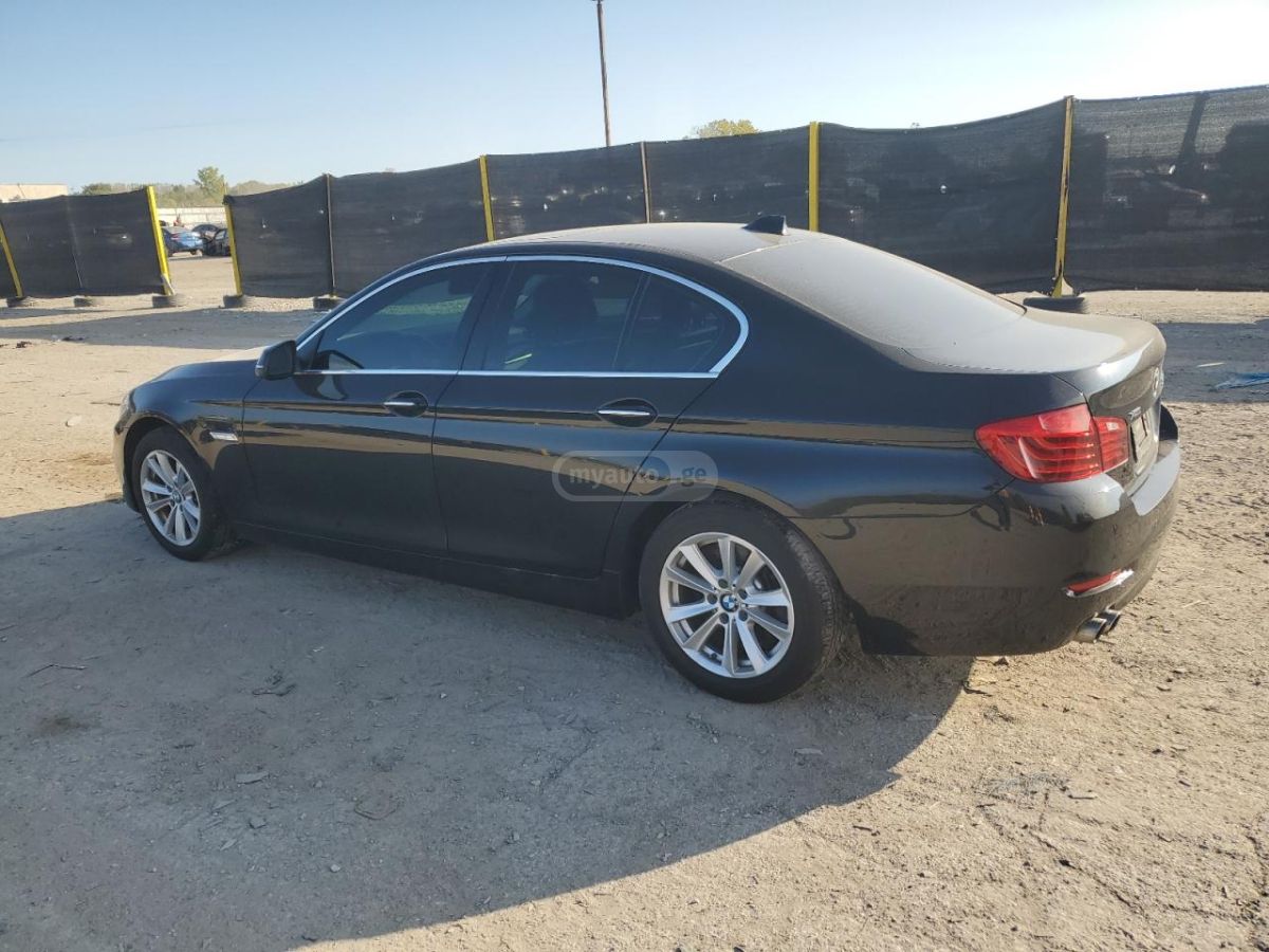 BMW 528 2015 — photo 2