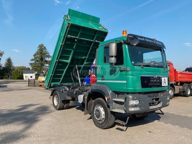 Isuzu 26.364 2013 — photo 2