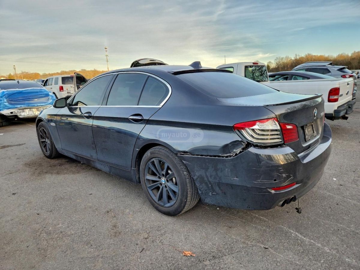 BMW 528 2015 — photo 2