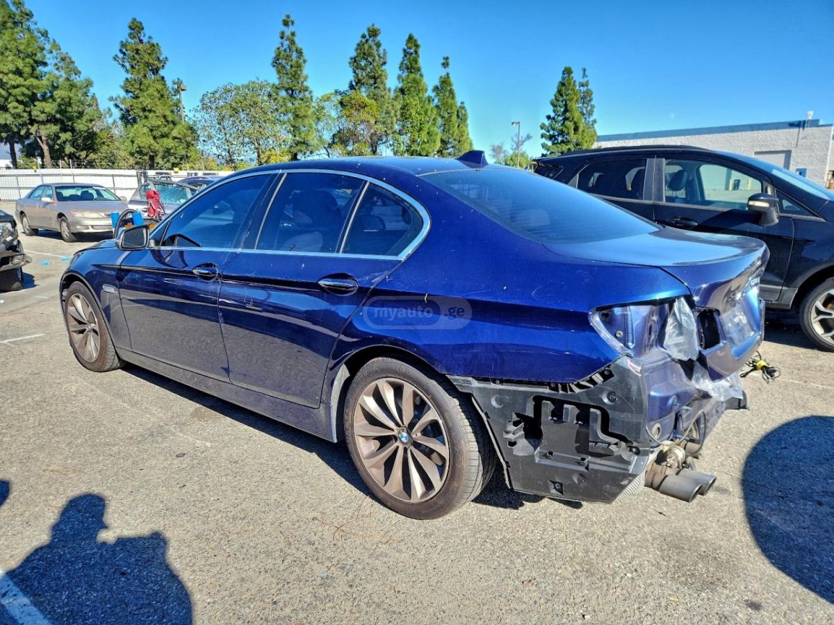BMW 528 2016 — photo 2
