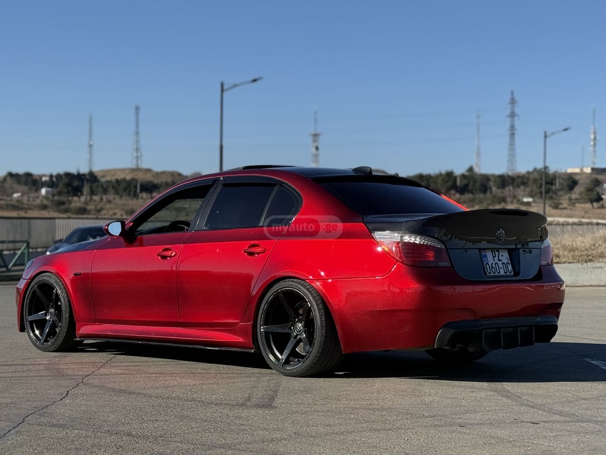 BMW 530