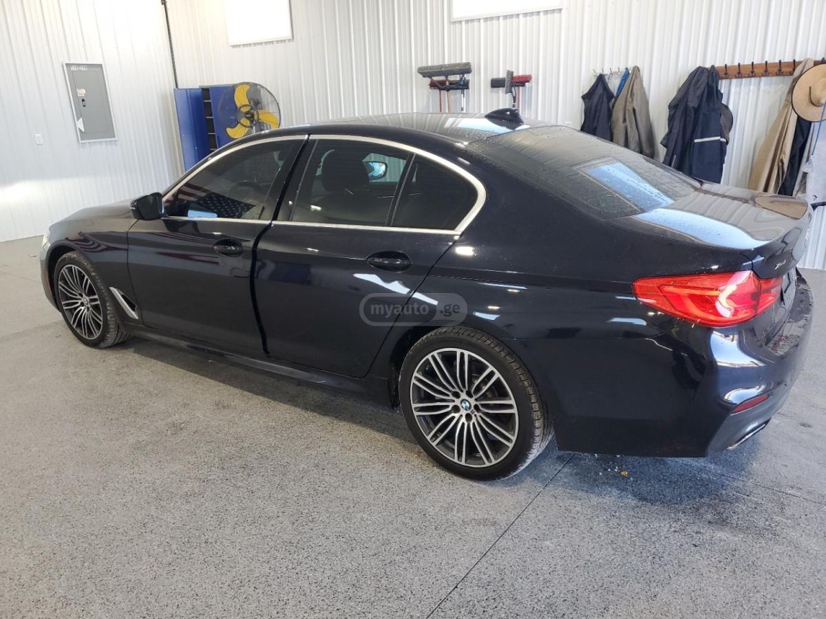 BMW 530 2019 — photo 2