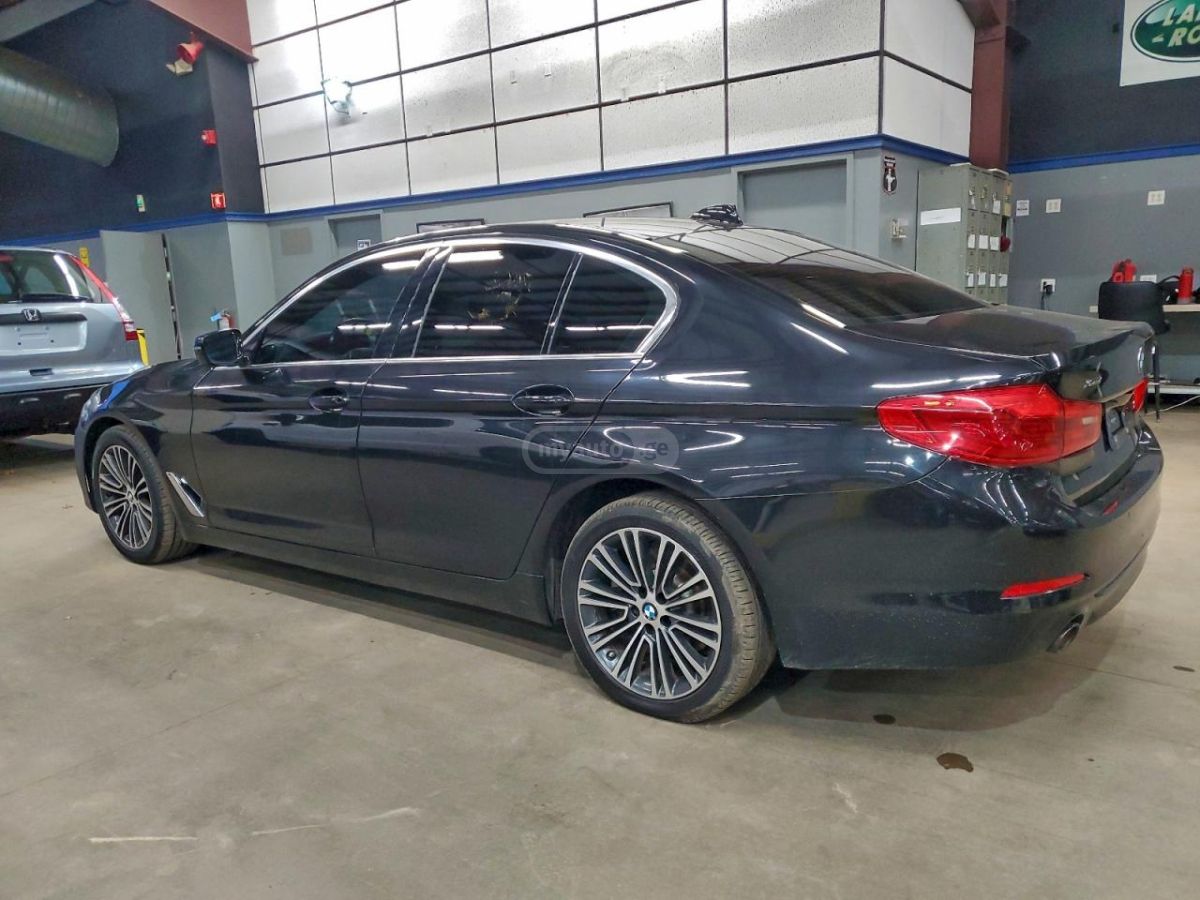 BMW 530 2019 — photo 2