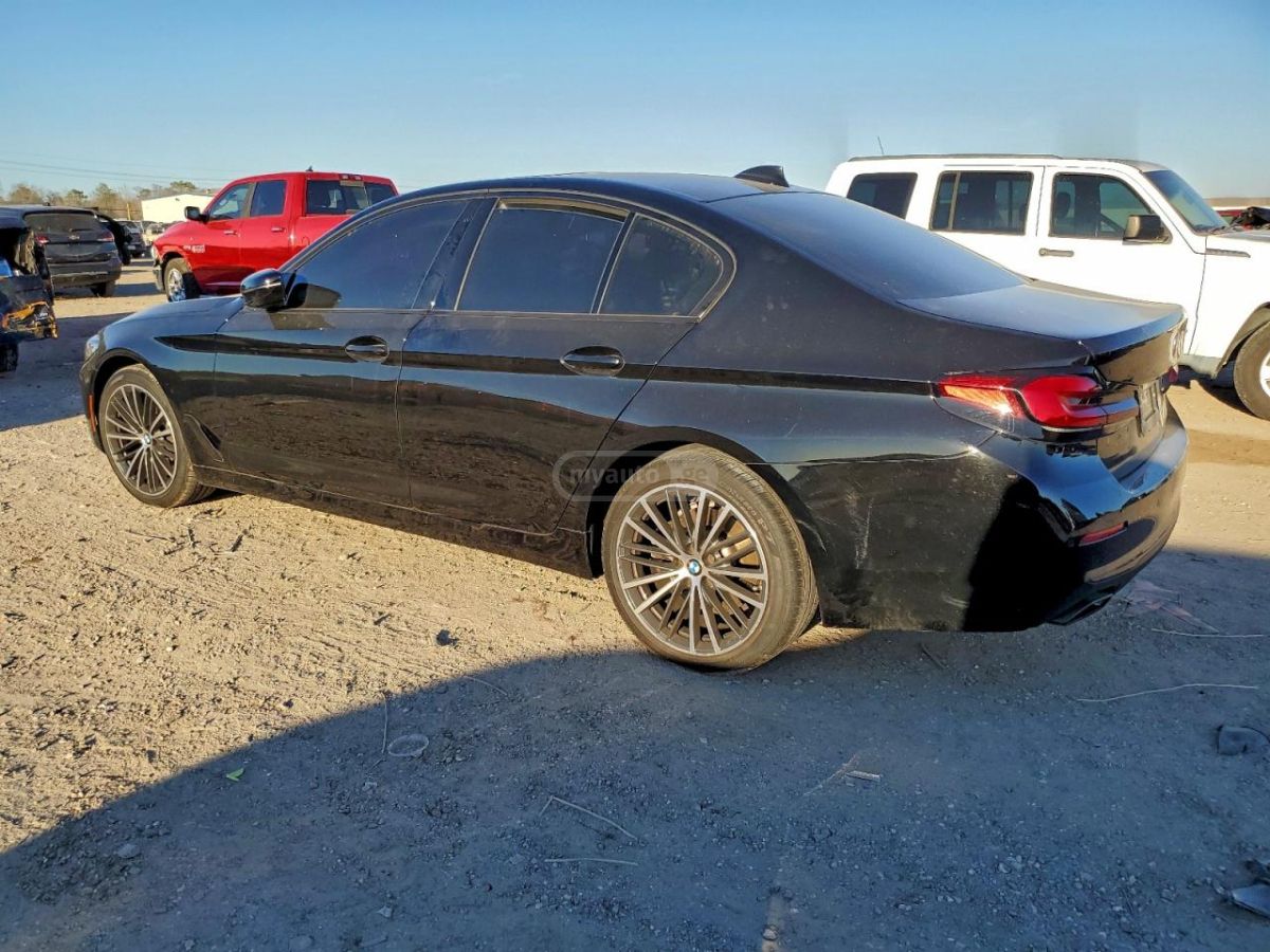 BMW 530 2022 — photo 2
