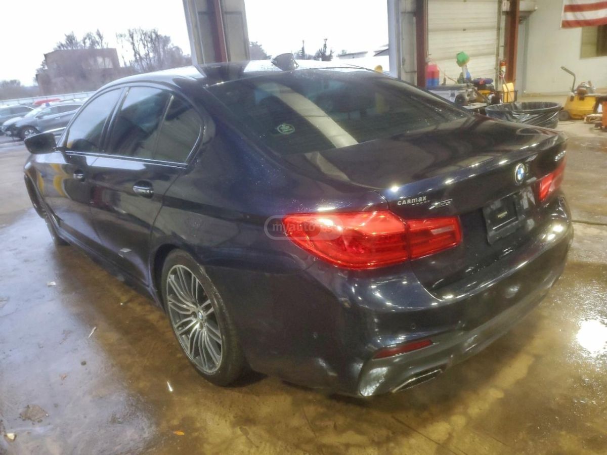 BMW 530 2017 — photo 2