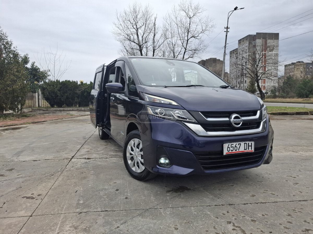 Nissan Serena 2016 — photo 2