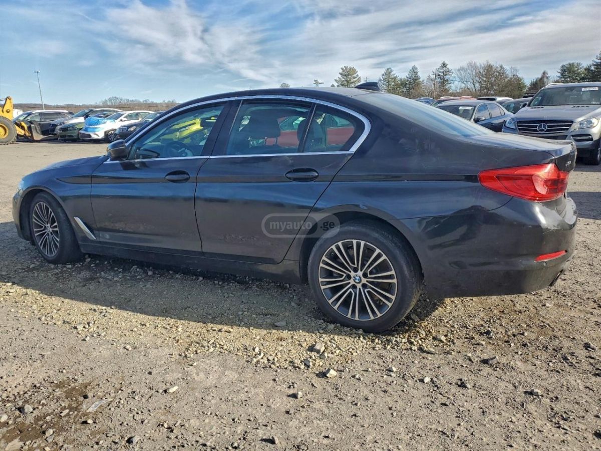 BMW 530 2020 — photo 2