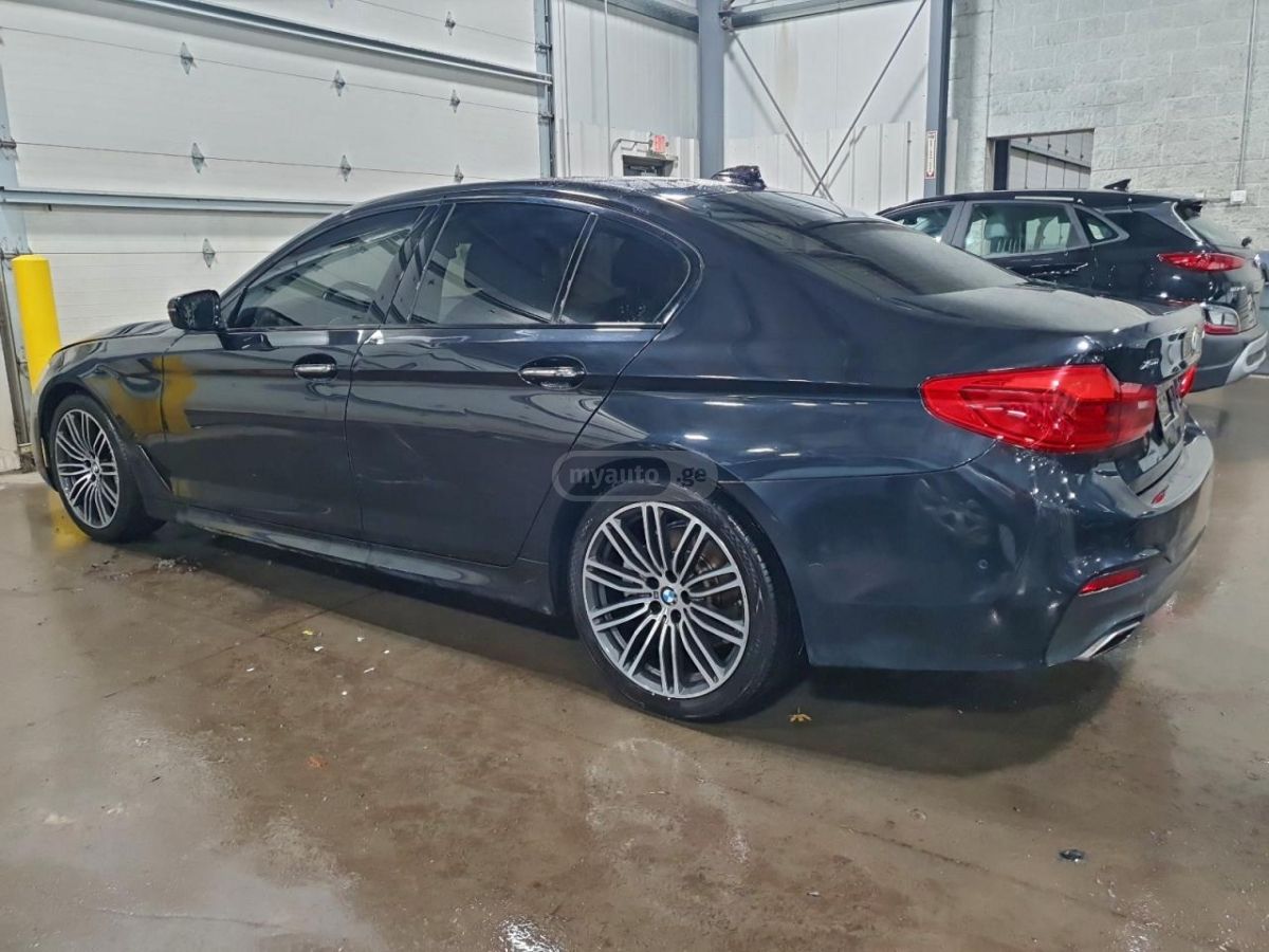 BMW 530 2018 — photo 2