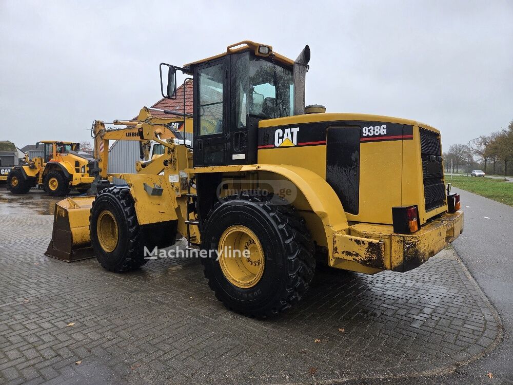 Caterpillar 120 / 120 AWD 2000 — photo 2