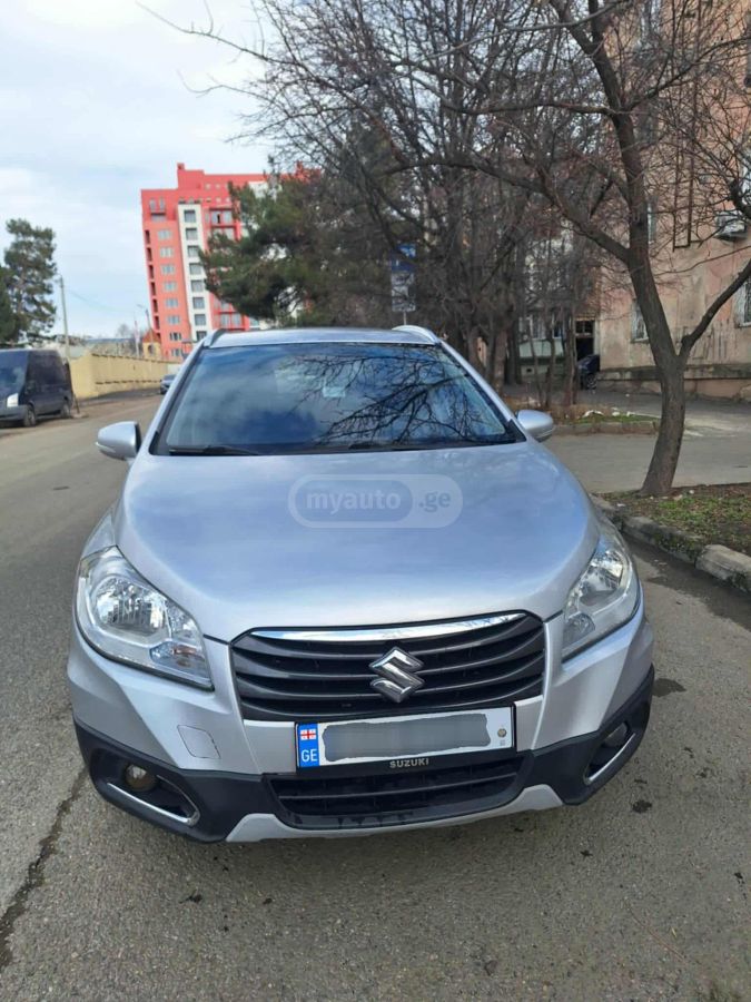Suzuki SX4