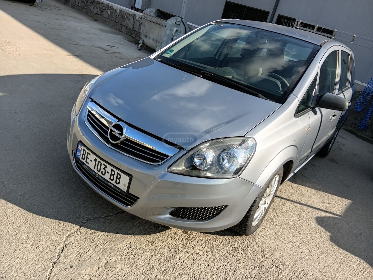Opel Zafira