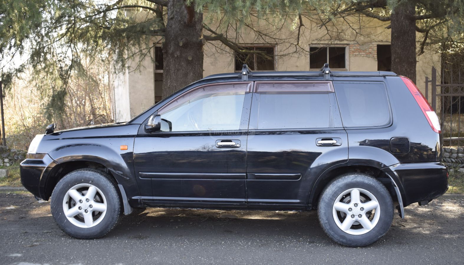 Nissan X-Trail 2002 — photo 2