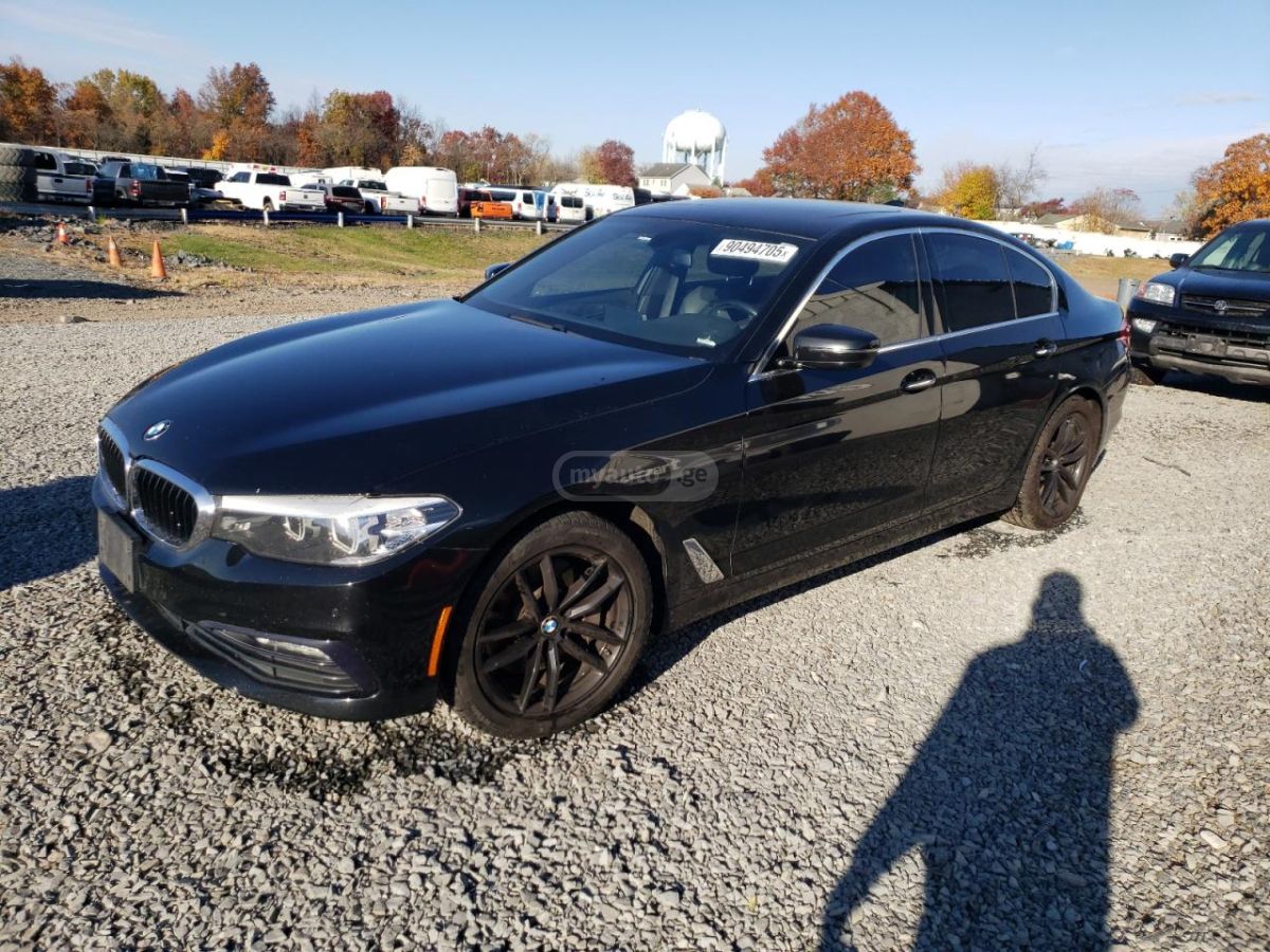 BMW 530