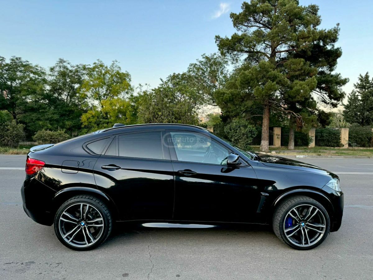 BMW X6 M
