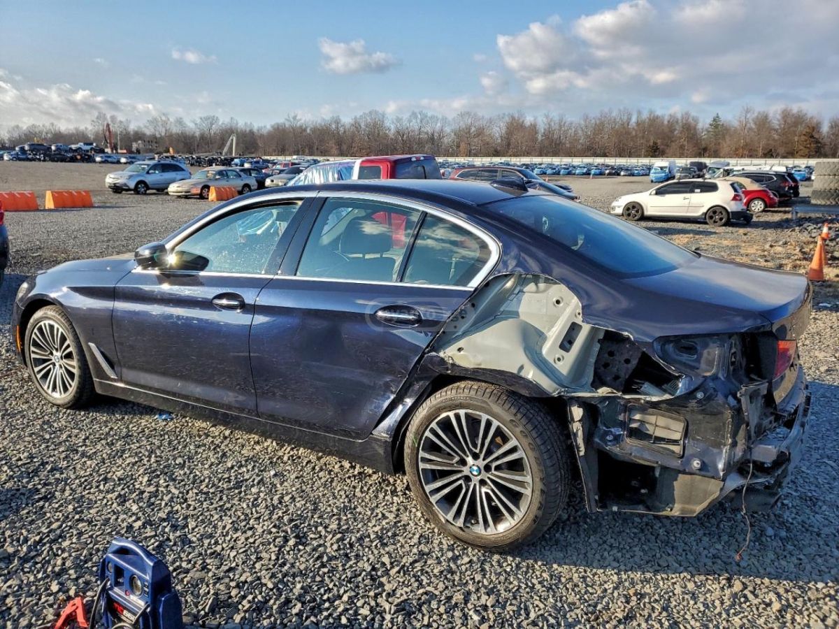 BMW 530 2018 — photo 2