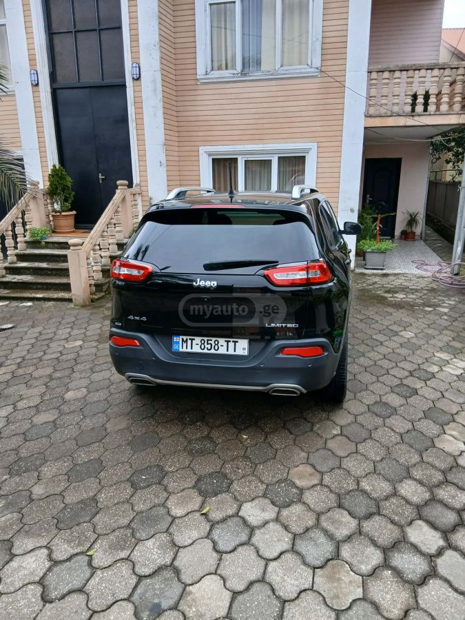 Jeep Cherokee 2017 — photo 2