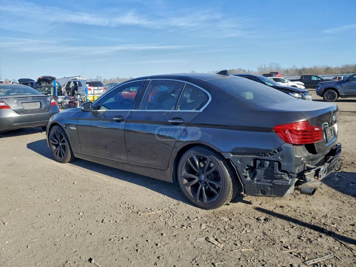 BMW 535 2015 — photo 2