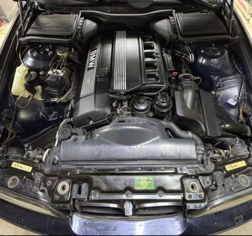 BMW 523 1999 — photo 2