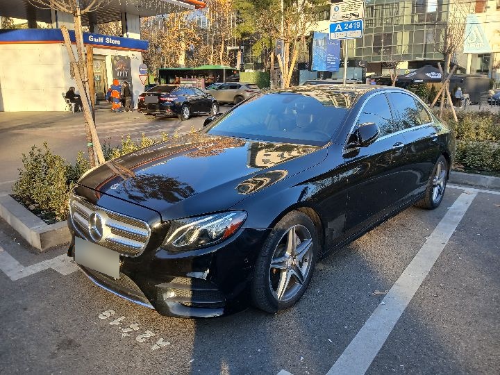 Mercedes-Benz E 300 2017 — photo 2