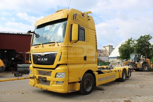 Isuzu TGX 2016 — photo 2