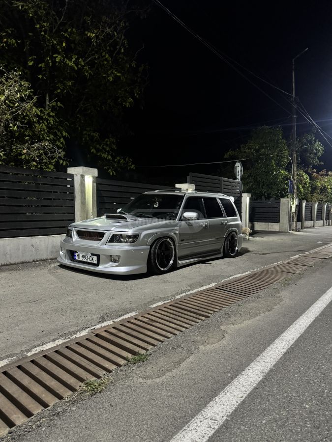 Subaru Forester 2000 — photo 2