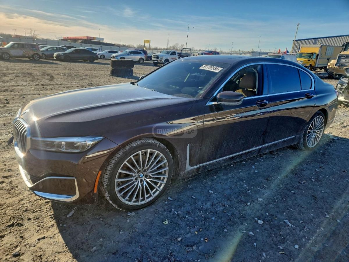 BMW 740