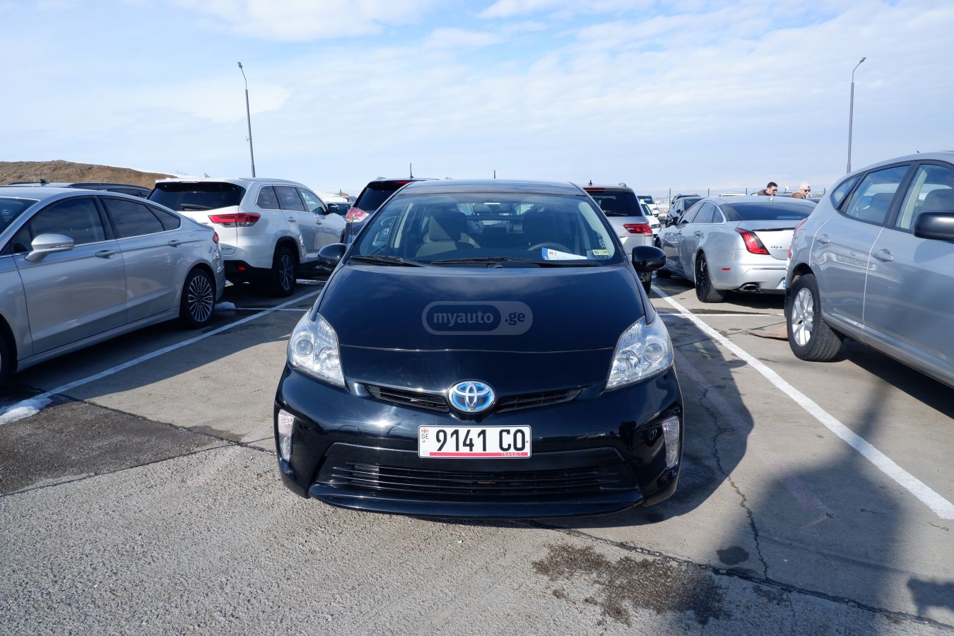 Toyota Prius 2013 — photo 2