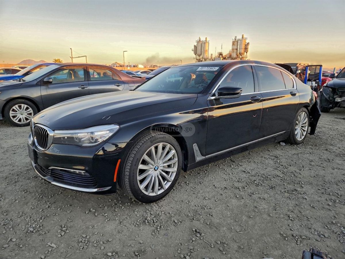 BMW 740