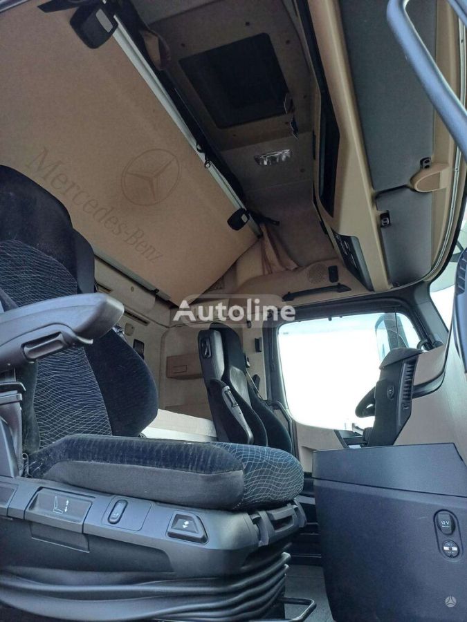 Mercedes-Benz Actros 2014 — photo 2