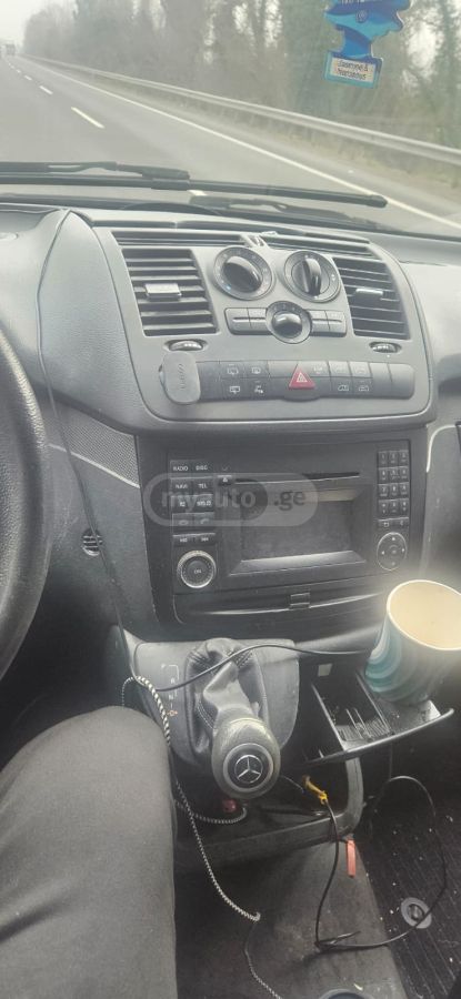 Mercedes-Benz Vito 2013 — photo 2