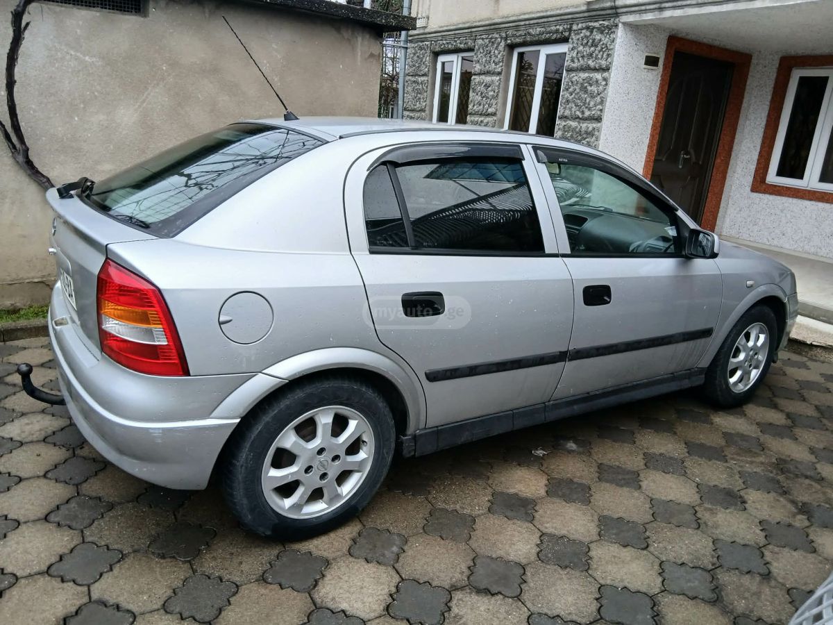 Opel Astra 1999 — photo 2