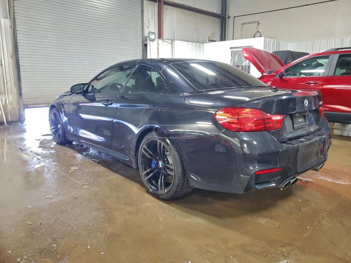 BMW M4 2016 — photo 2