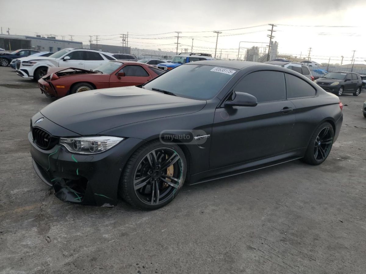 BMW M4