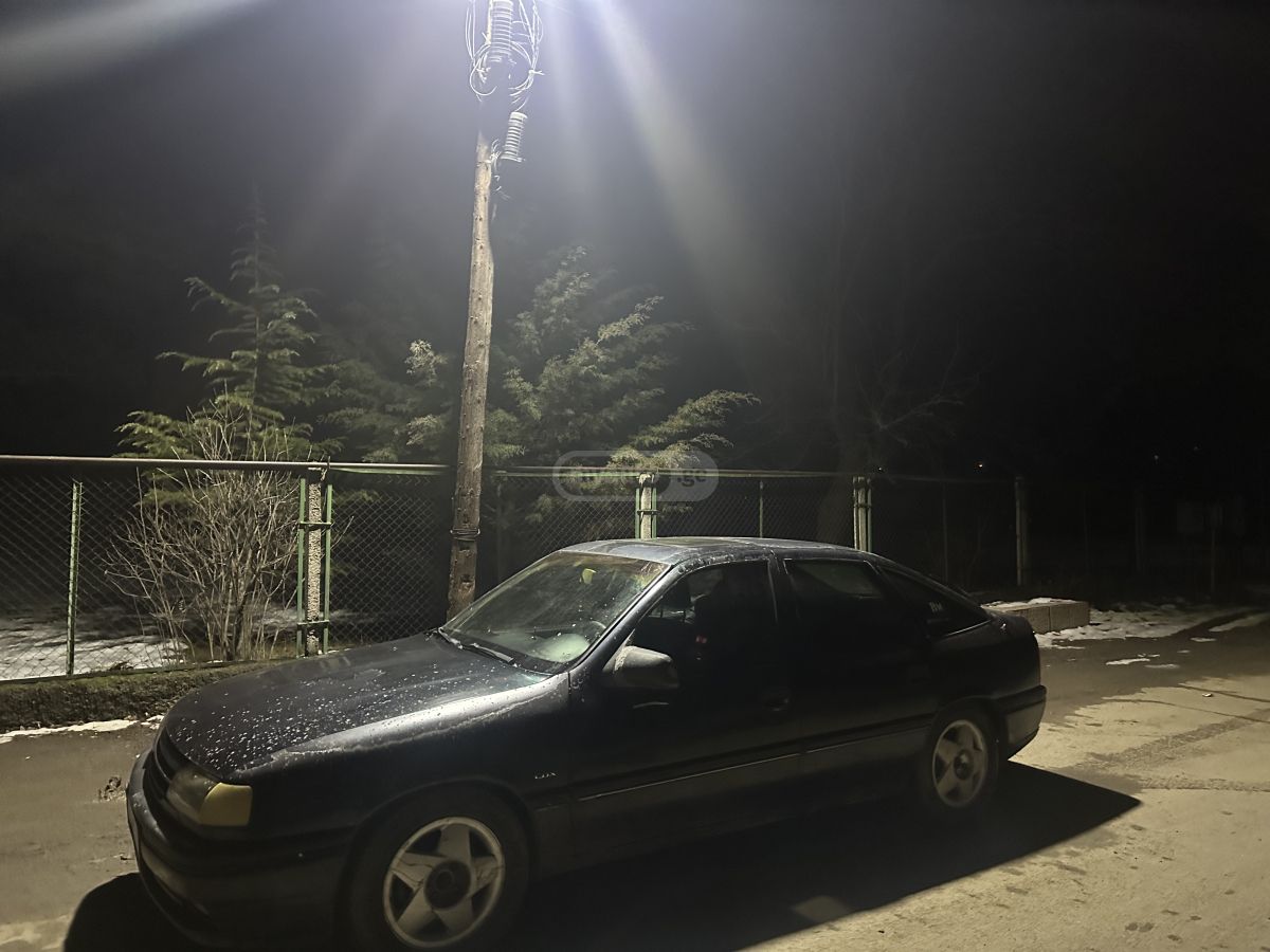 Opel Vectra 1994 — photo 2