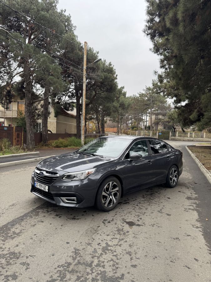Subaru Legacy 2020 — photo 2