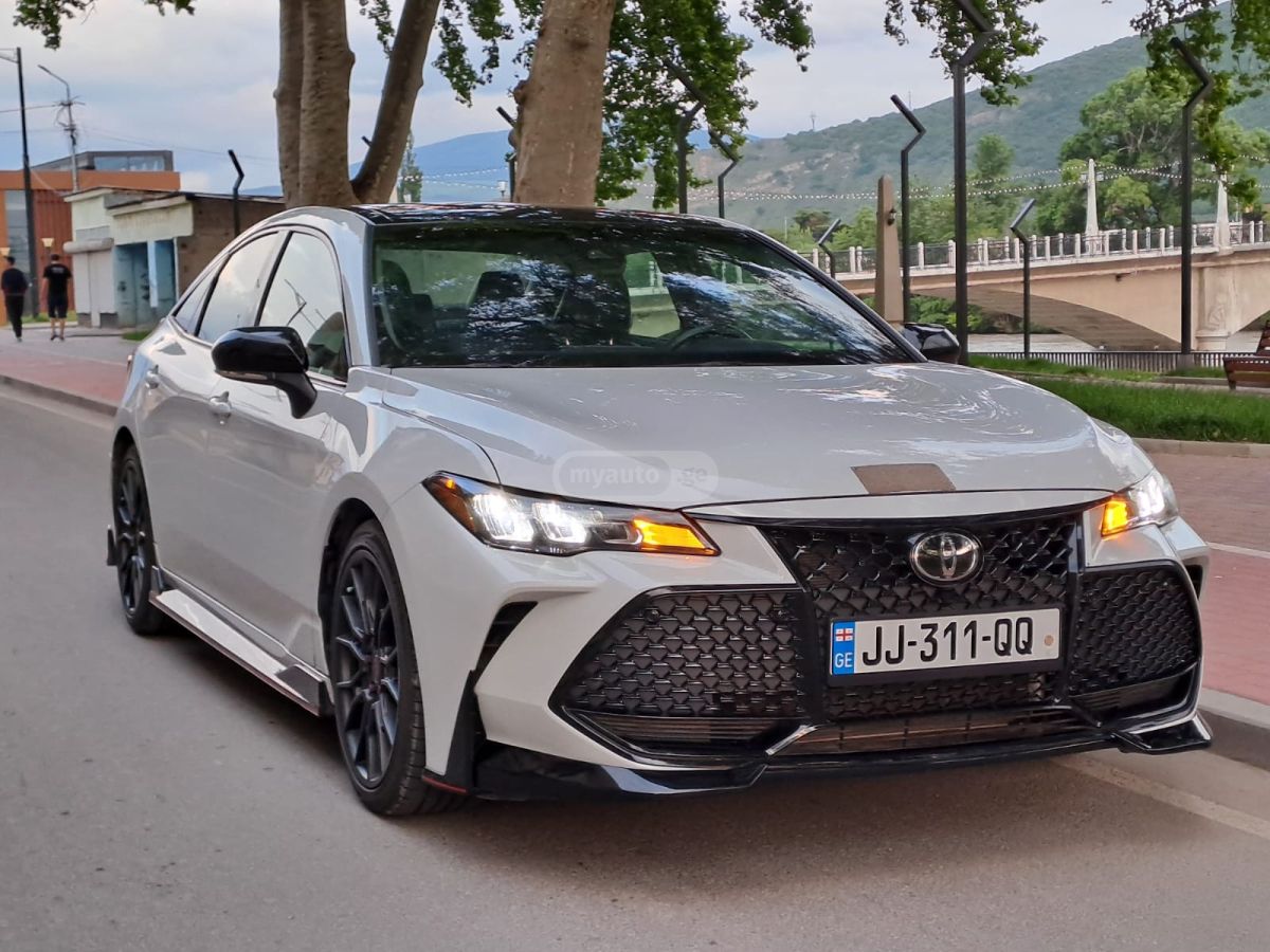 Toyota Avalon
