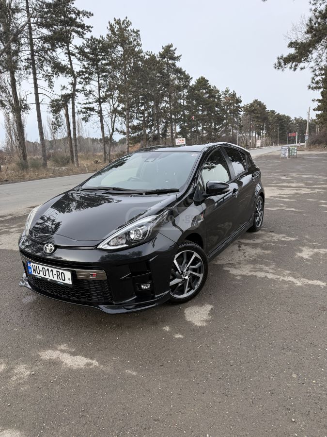 Toyota Aqua 2019 — photo 2