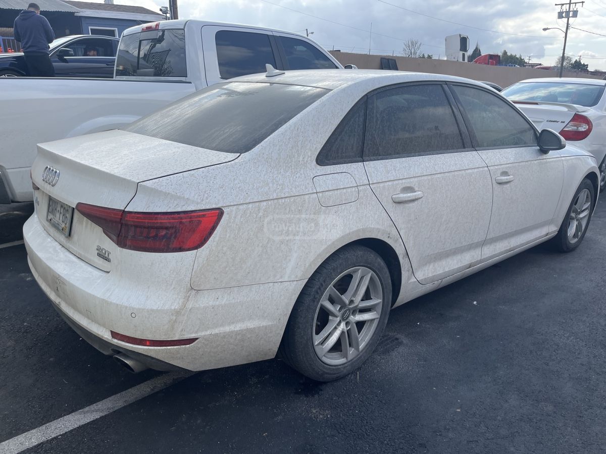 Audi A4 2017 — photo 2