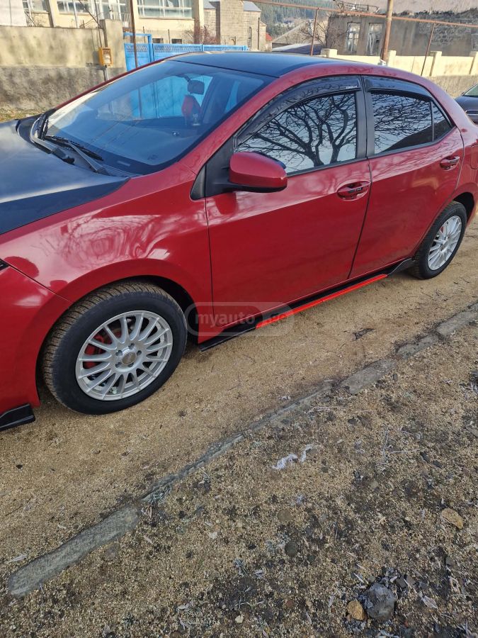 Toyota Corolla 2015 — photo 2