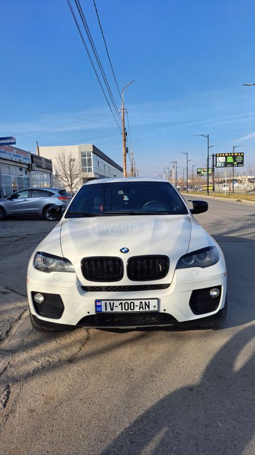 BMW X6 2013 — photo 2