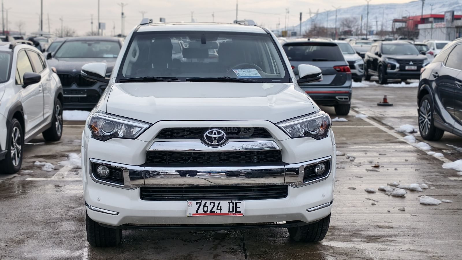 Toyota 4Runner 2019 — photo 2