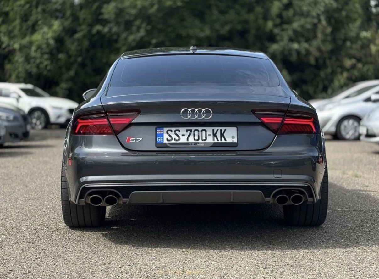 Audi S7 2017 — photo 2