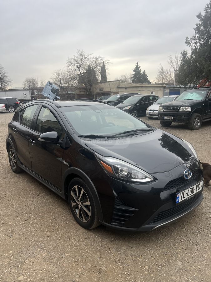 Toyota Prius C